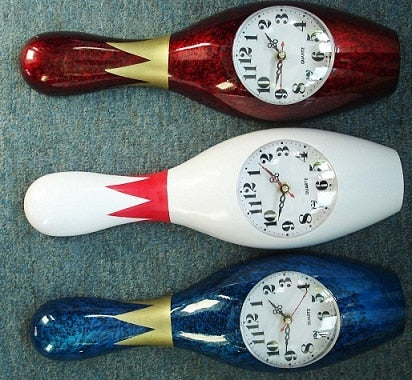 new / colorful bowing pin wall clock