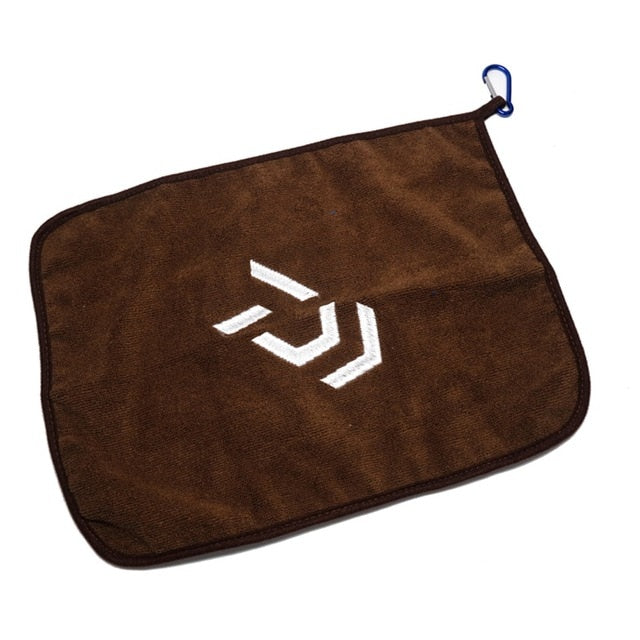 Daiwa Fishing Towel Fishing Clothing Thickening Non-stick Absorbent Outdoors
